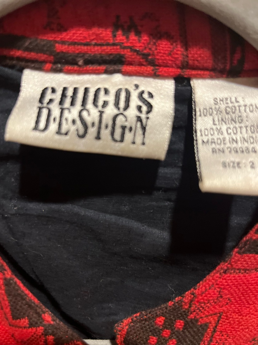 40. WOMENS CHICO’S 2/L DETAIL JACKET - Picture 2 of 4